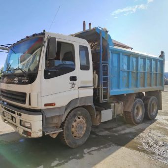 Самосвал Isuzu CYZ 2010, Березовский