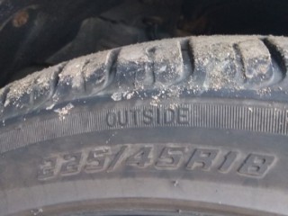Продам литье с резиной 225/45R18, Владивосток