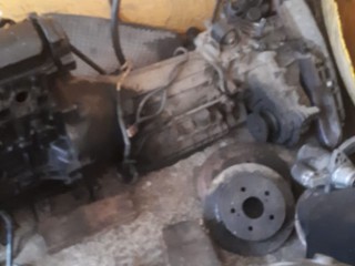Продам двигатель LD20 с автоматом, Приморский край