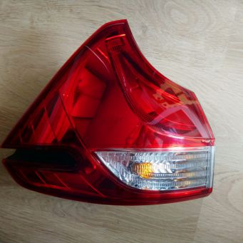 Стоп сигнал Honda Freed, Владивосток