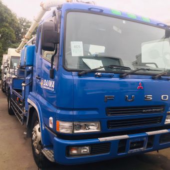 Продам бетононасос MMC Fuso, Владивосток